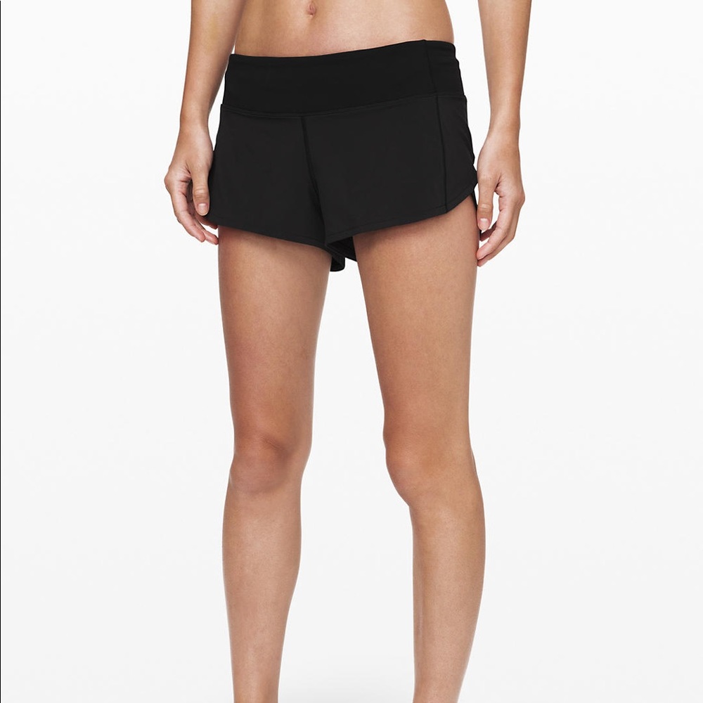 Black Lululemon Speed Up Short 2.5